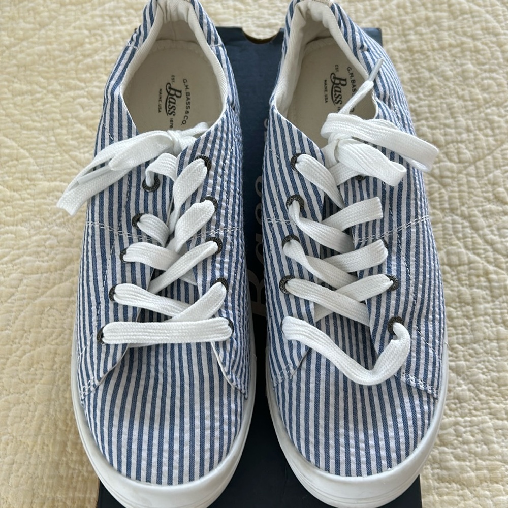 Bass seersucker, blue and white striped sneaker